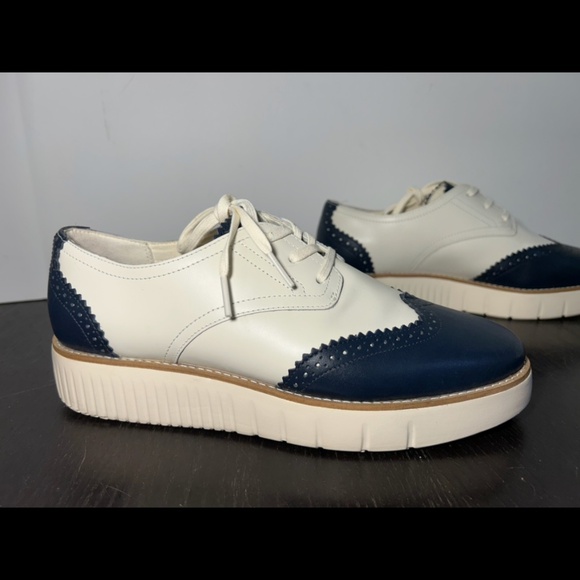Cole Haan Grand City Oxford Wingtip Platform Shoes Navy/Ivory Womans 9B - Picture 1 of 15